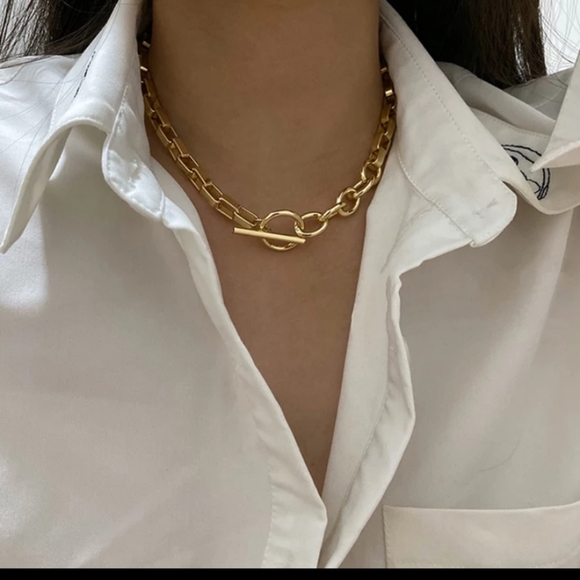 Jewelry - NEW Vintage necklace 18k Gold chain